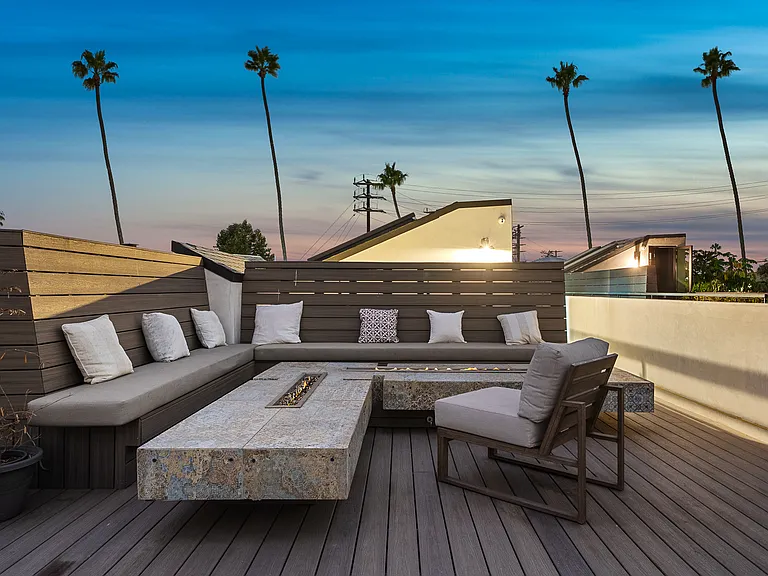 838 California Ave — Photo 42