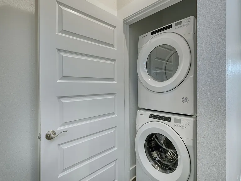 Windermere Parke Garden Villas — Photo 6