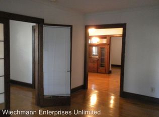 1711 E Locust St APT 1, Milwaukee, WI 53211