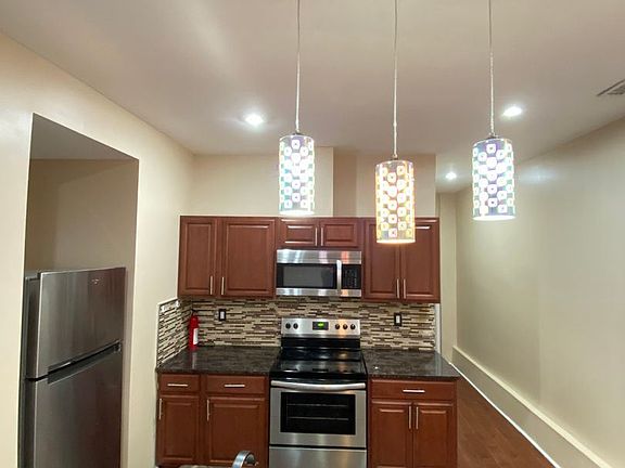 2nd image of 1546 S 18th St #1F