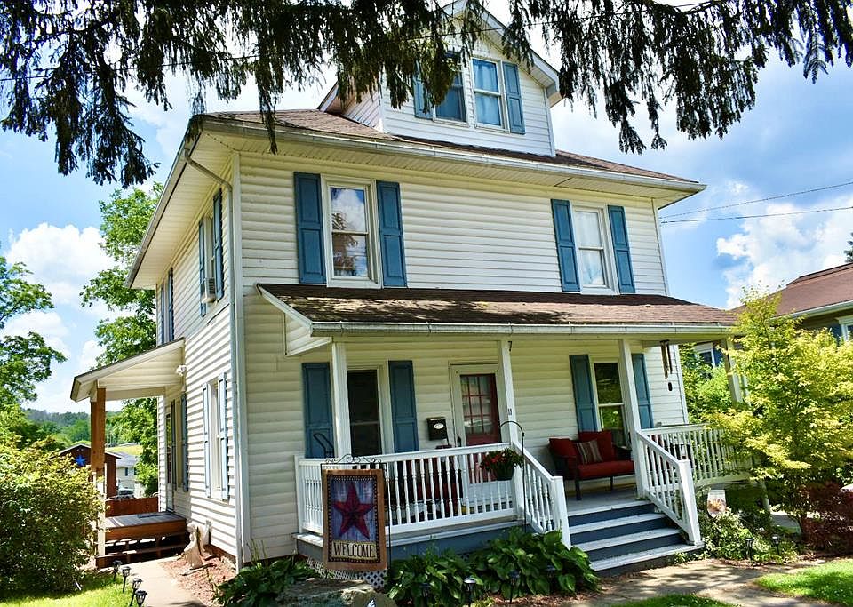 11 N 4th St Towanda Pa 18848 Zillow