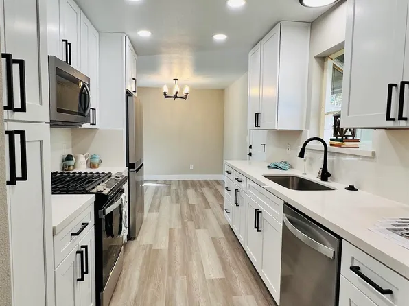 4475 Apollo Dr, Carson City, NV 89706