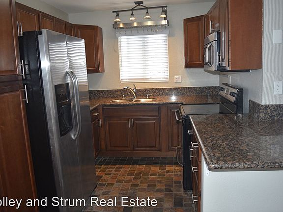 2nd image of 4411 Louisiana St APT 7
