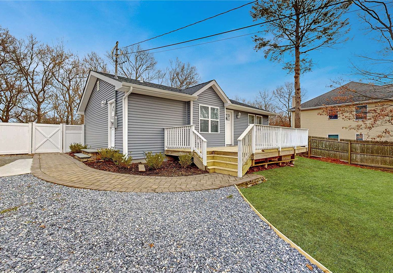 27 Tower Hill Avenue, Farmingville, NY 11738 Zillow