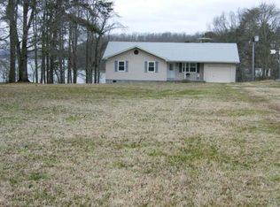 16221 Crestview Dr, Sale Creek, TN 37373
