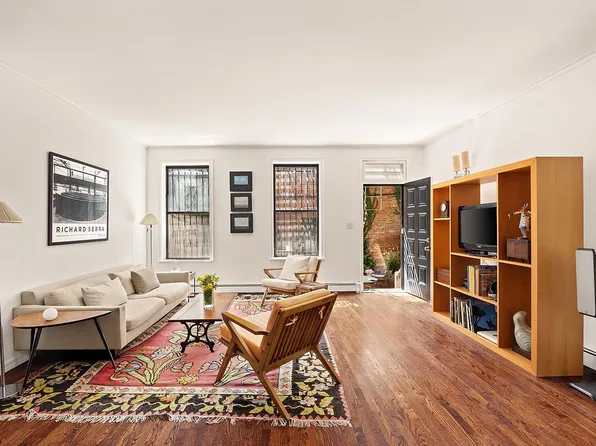12 Lincoln Pl APT 2, Brooklyn, NY 11217