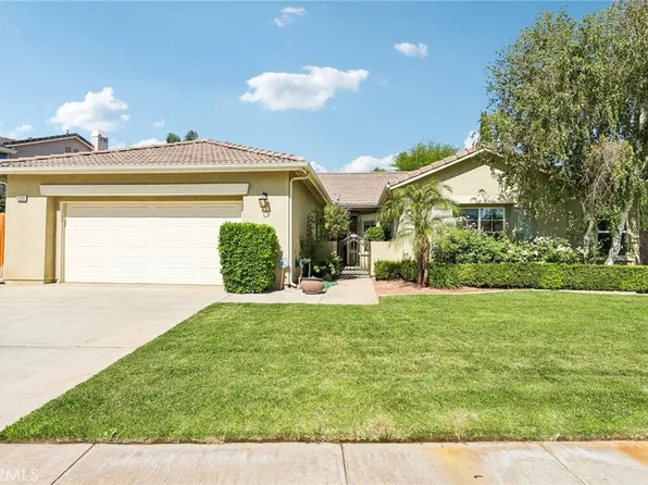 1239 Cragstone Dr, Hemet, CA 92545