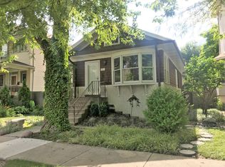 739 S Taylor Ave, Oak Park, IL 60304