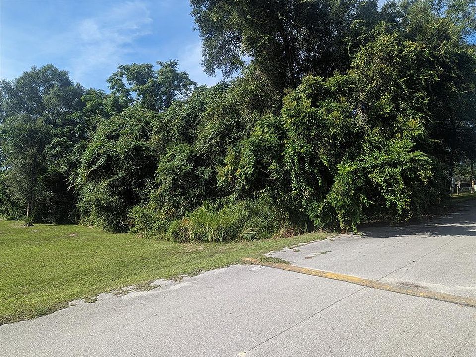 1st image of SE 21ST LANE LOT 10