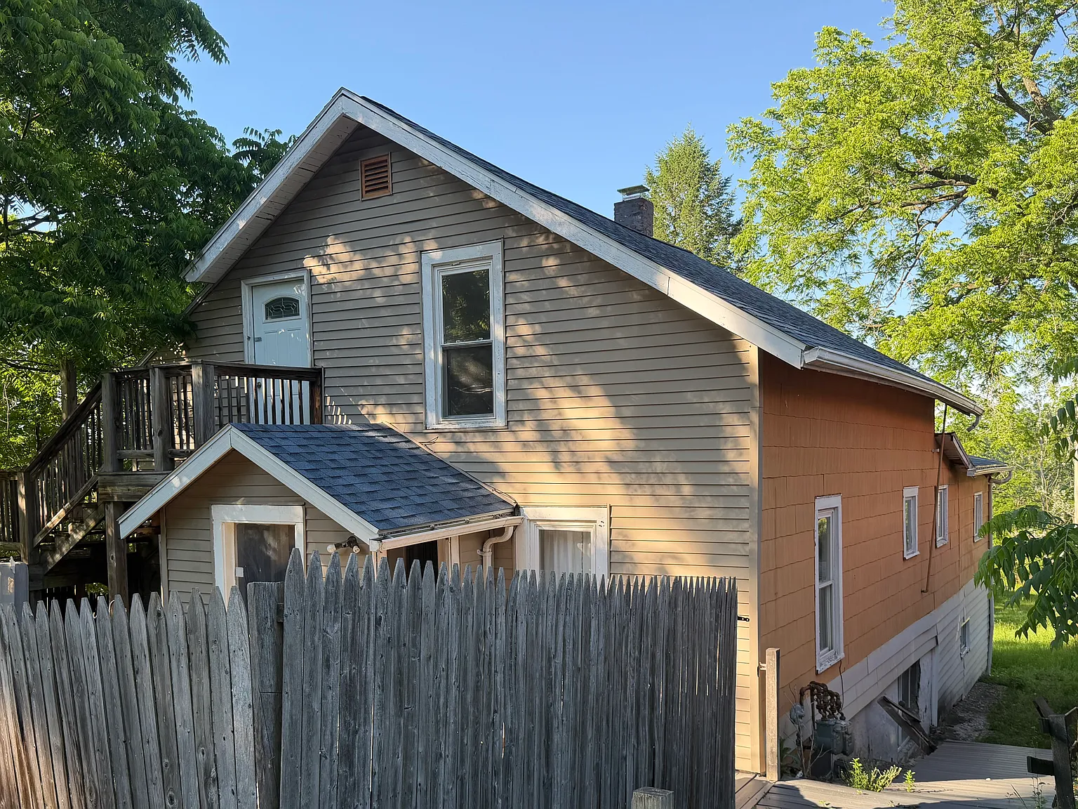 3 bed, 1482 sqft, $1,500 — Photo 1