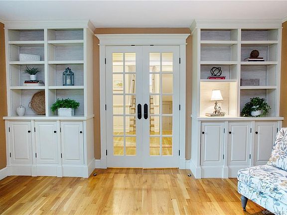 4th image of 7 Higate Ln