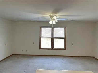 175 Liberty Ln — Photo 6