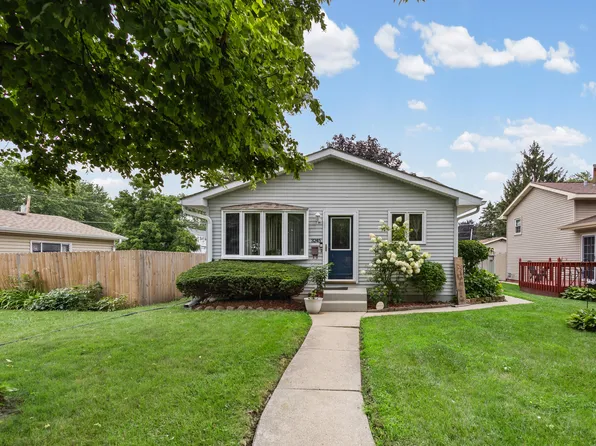 3245 Gilboa Ave, Zion, IL 60099