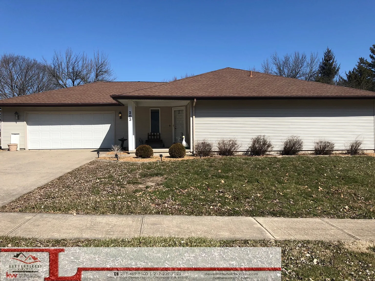 203 Carrie Ave photo 1
