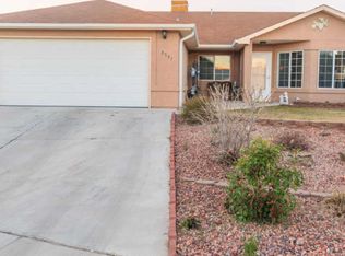 3851 Fairfax Ave, Farmington, NM 87402