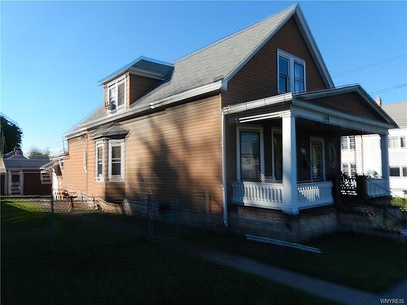 2nd image of 140 Gualbert Ave