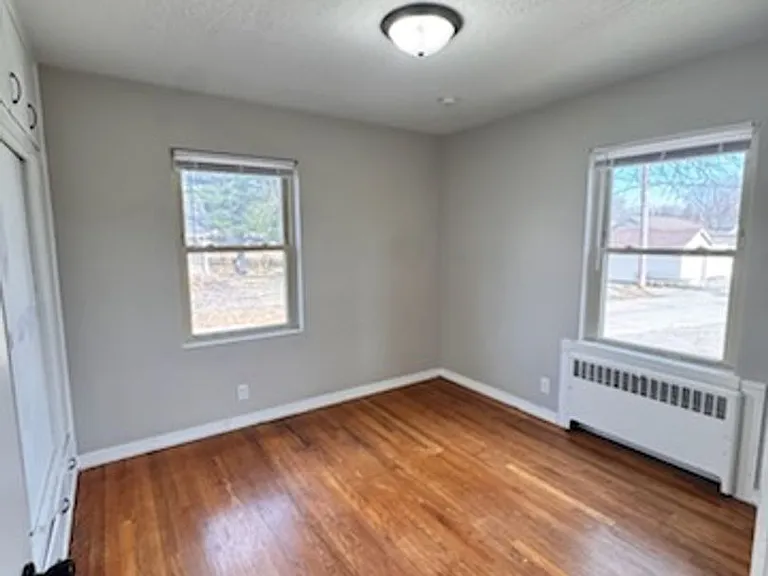 1660 St Joseph Blvd — Photo 6