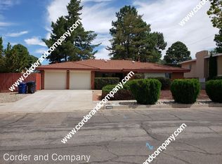 8805 Aspen Ave NE, Albuquerque, NM 87112