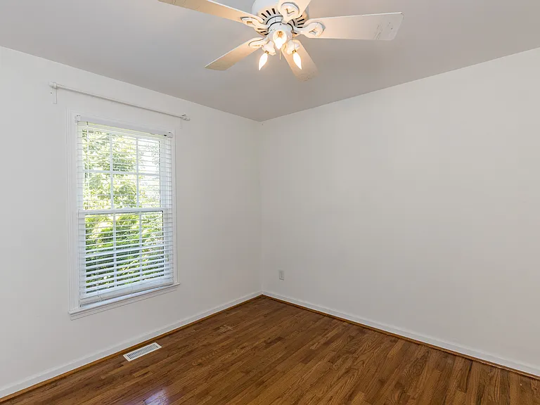 5936 Royal Coach Ct — Photo 16