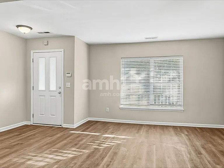 5145 Torrey Ln — Photo 7