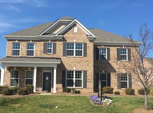 4236 Amber Leigh Way Dr, Charlotte, NC 28269