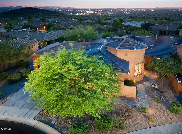 11512 E Raintree Dr — Photo 2