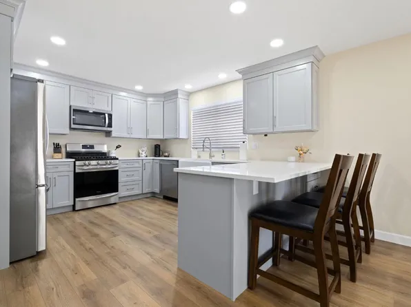 1508 Gary Court, Rohnert Park, CA 94928