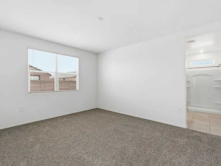 1575 E Fletcher Dr — Photo 19