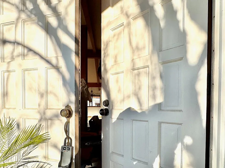 695 Ketch Ct — Photo 6
