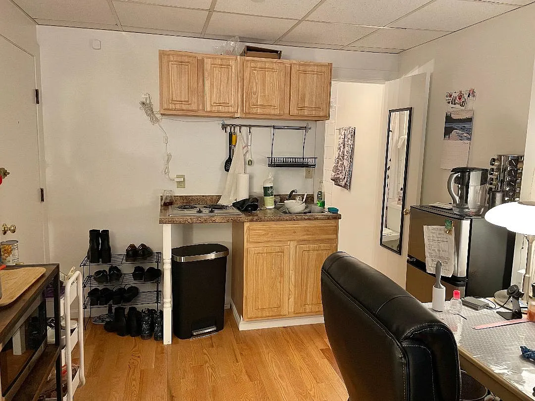 Studio, $1,995 — Photo 2