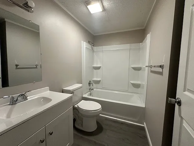 Red Deer Apartments — Photo 7