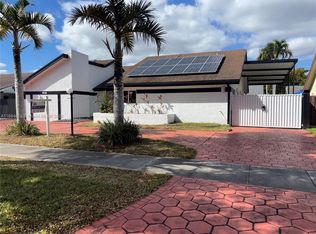 9230 SW 100th Avenue Rd, Miami, FL 33176