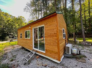 2424 Highway 421 S, McKee, KY 40447