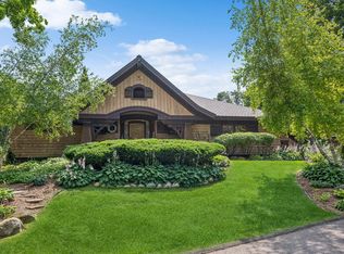 2845 Lakeshore Ave, Maple Plain, MN 55359