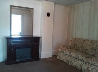 106 Lewis St APT 1, Bluefield, WV