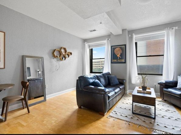 606 W Wisconsin Ave UNIT 301