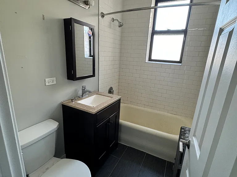 5501-5513 S Everett Ave — Photo 31