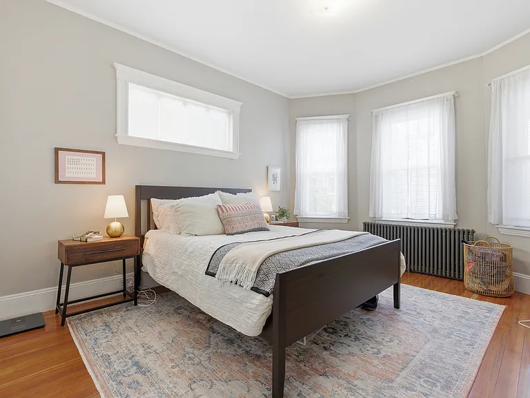 53 Grampian Way #1 — Photo 10