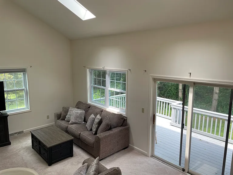 7318 Vic Ct — Photo 2