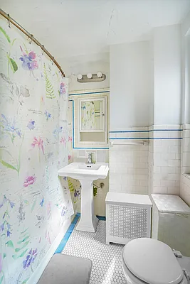 Rented by Compass | media 5