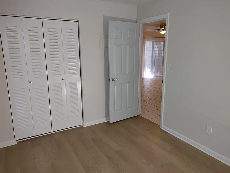 4405 SW 74th Ter #A — Photo 7