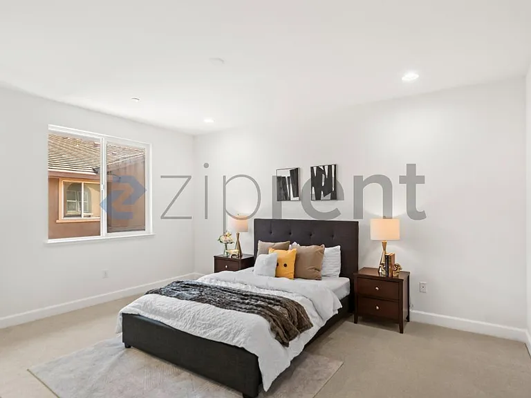 1633 Lee Way — Photo 20
