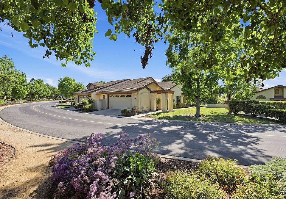 1st image of 3111 Lake Albano Cir