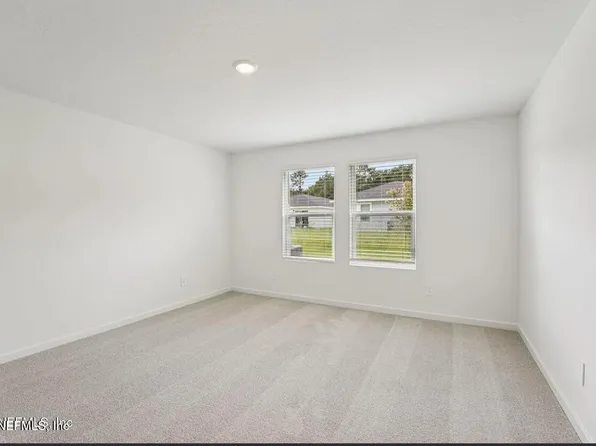 7500 QUEENSGATE Circle, Jacksonville, FL 32219