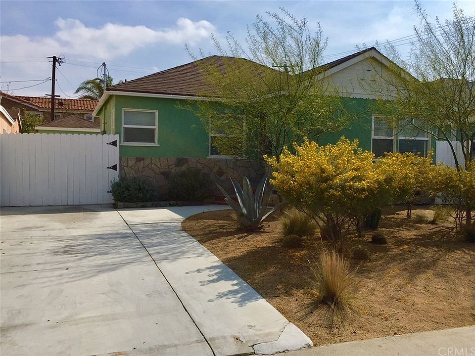 1st image of 3942 W 119th St