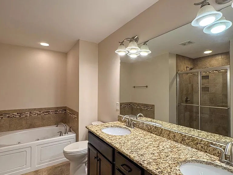 1120 Braybrooke Pl — Photo 12