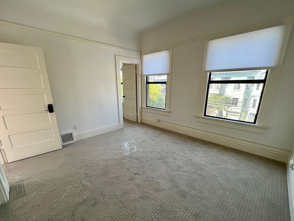 1st image of 636 4th Ave