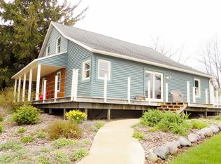 E5240 1st Rd, Kewaunee, WI 54216