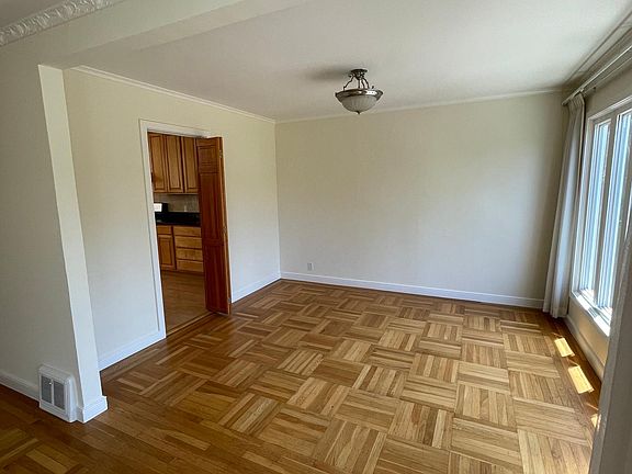 4th image of 640 Funston Ave