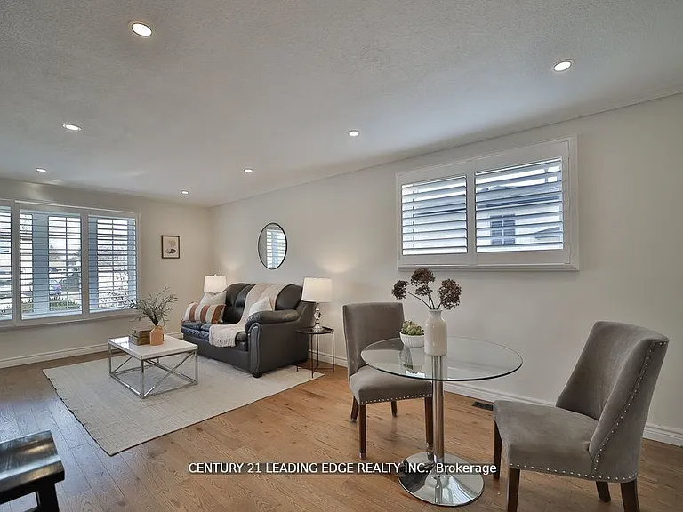 3 Crombie Pl — Photo 7
